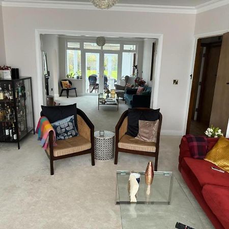 Cosy And Lovely 4-Bed House In Stanmore Stanmore  Kültér fotó